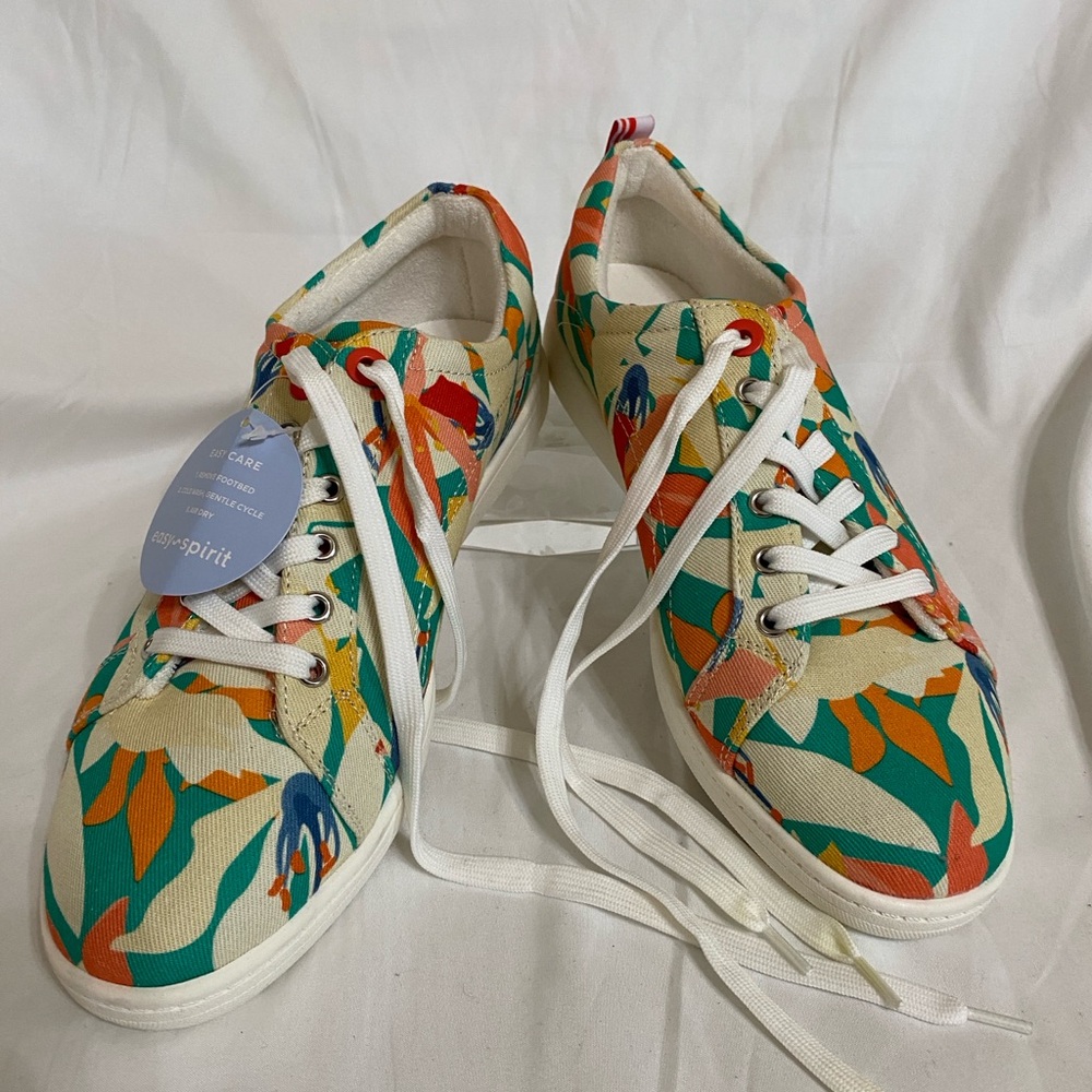 Easy Spirit  Semabel Multicolor Canvas Sneakers, Women’s Size 9.5W
